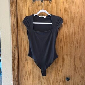 Black Scoop Neck Cap Sleeve Bodysuit